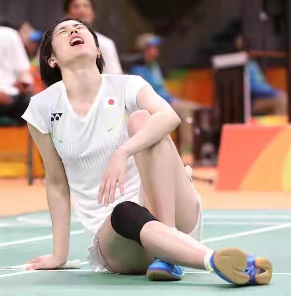 9球美女_皮革口球拘束美女贴吧_美女口球kb