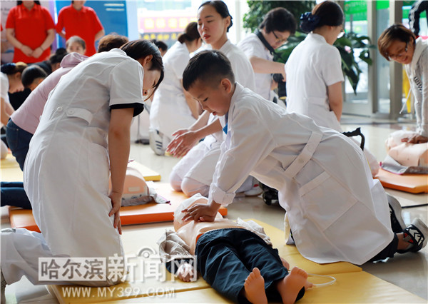 朵拉游戏大全_4399爱冒险的朵拉游戏_朵拉医生游戏大全