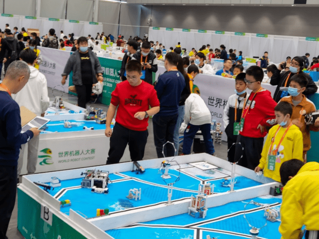 双人大游戏大全闯关_双人大游戏_机器人大擂台 游戏