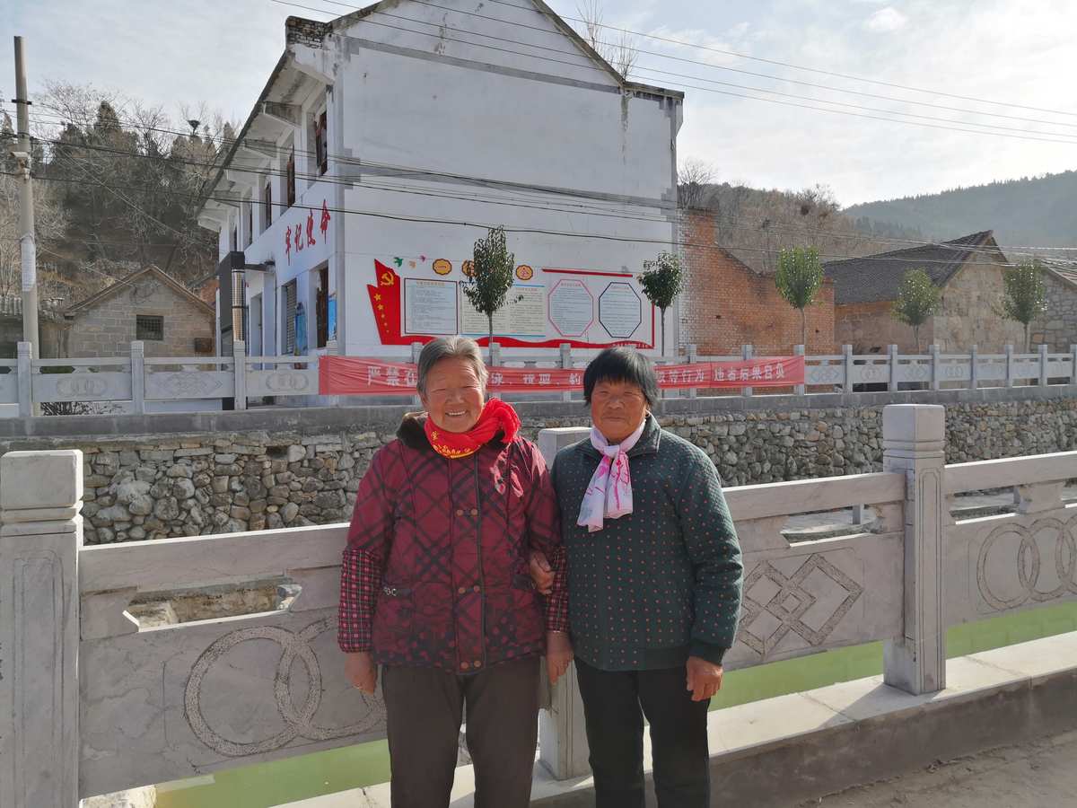 如何带领村民致富_带领村民致富的人_带领村里人致富