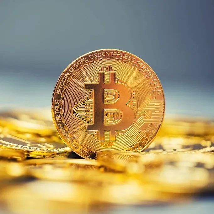 比特币狂潮：投资界新宠崭露头角