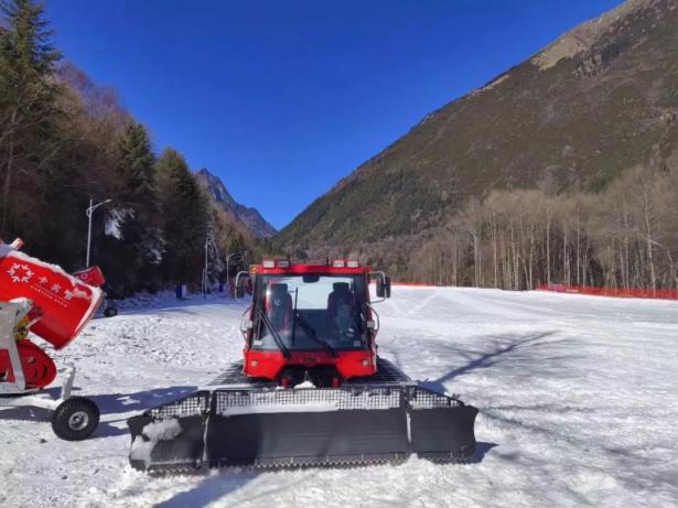 雪地图火车站地下室_手机游戏雪地地图的火车站_雪地地图的火车在哪里