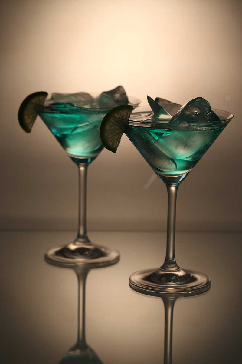 手机调酒游戏名字_名字调酒手机游戏大全_名字调酒手机游戏有哪些