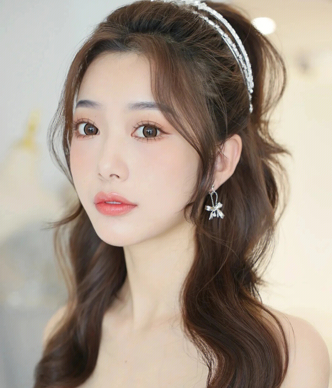 手机女生化妆小游戏_化妆游戏女生版_游戏大全女生化妆游戏