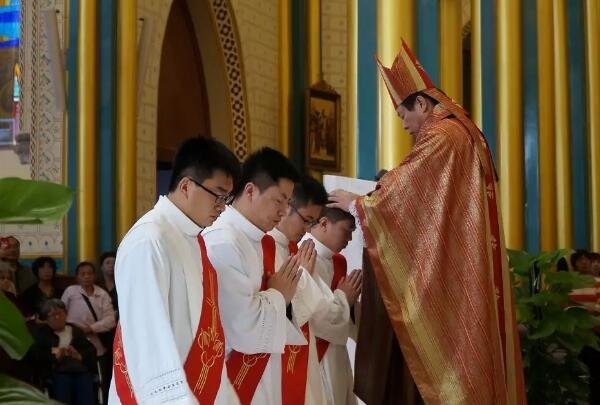 加斯科因神父枪反时机_加斯科因神父_加斯科因神父只能召唤一次吗