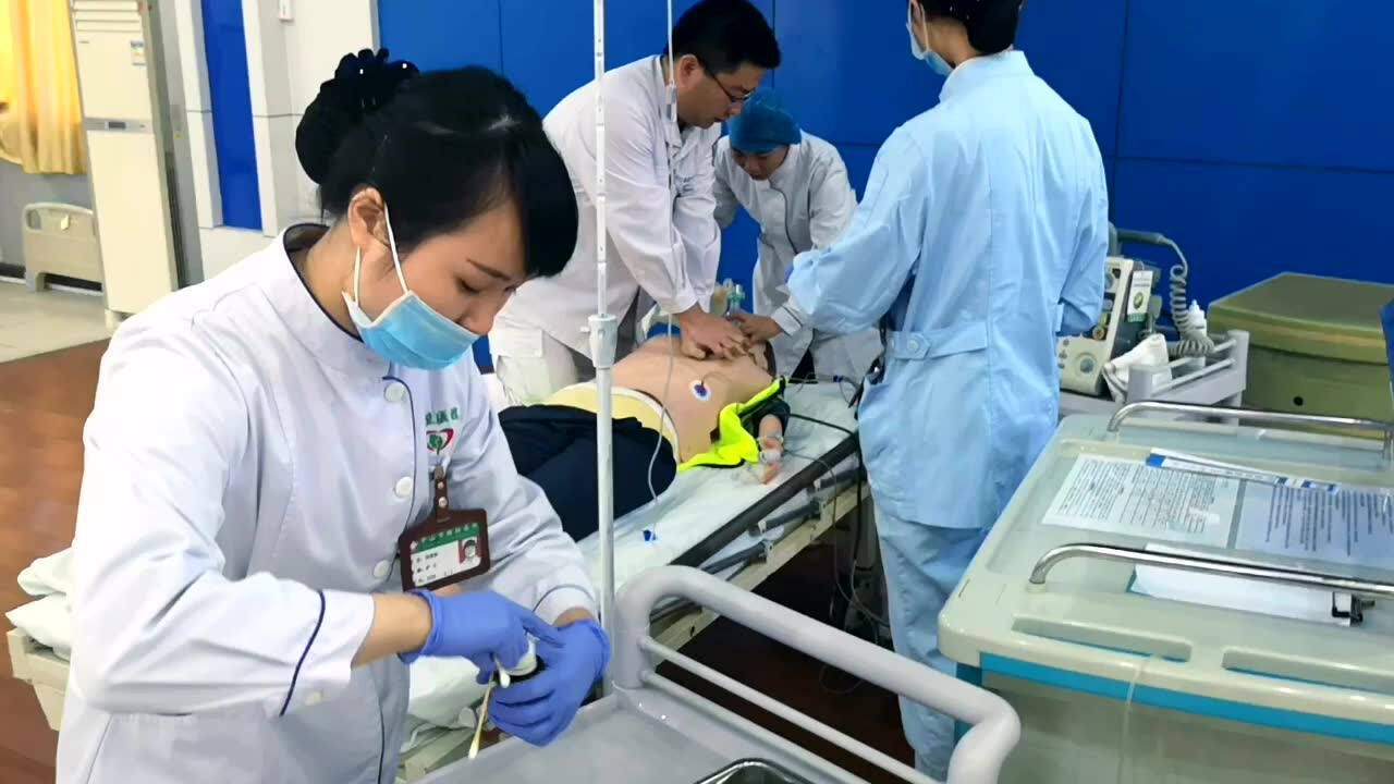 急救中心游戏_急救小游戏在线玩_手机上最真实的急救游戏