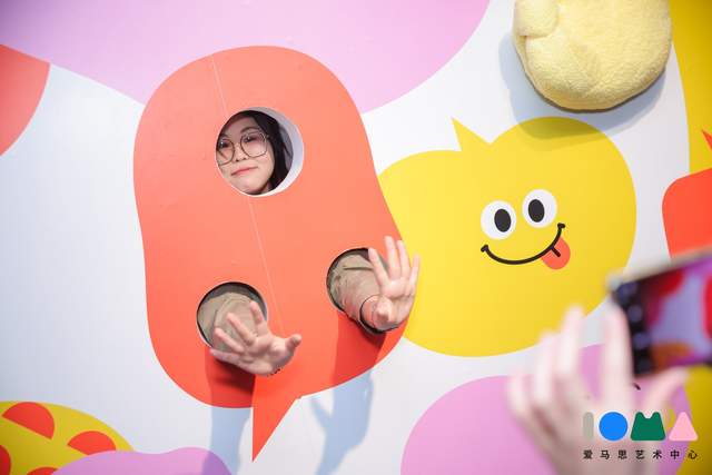 手机壳小游戏_手机贴壳游戏_游戏手机壳可以玩什么游戏