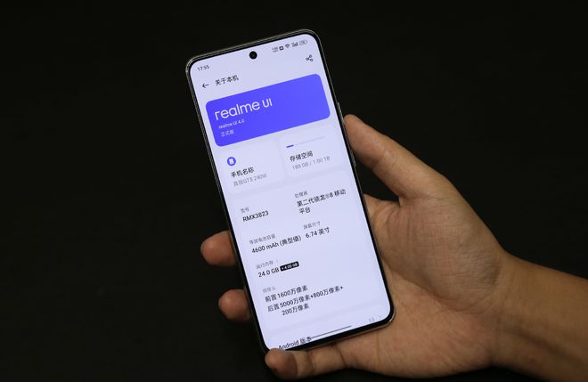 手机玩游戏占用内存多少_占用内存玩手机游戏怎么办_占用手机内存最大的游戏