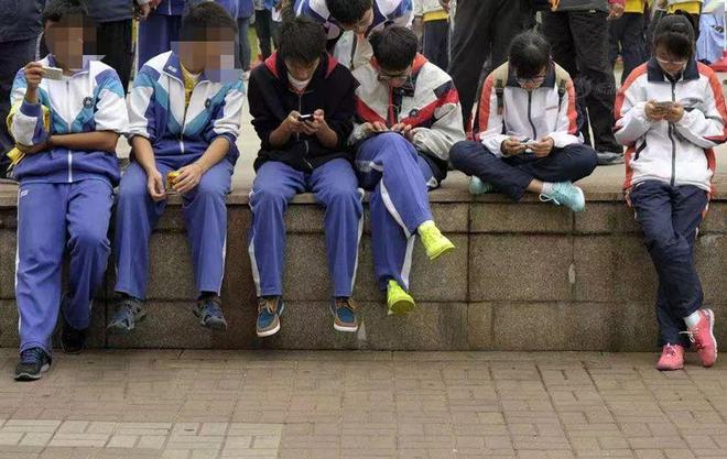 手机游戏召人_手机游戏人脸识别怎么解除_手机游戏人气
