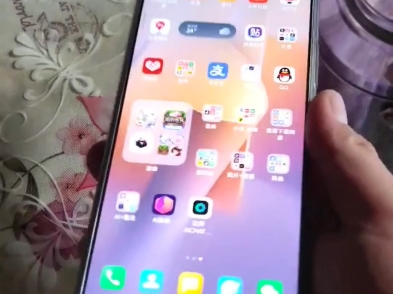 接电话打游戏黑屏_打电话打游戏黑屏_手机游戏中电话打进来黑屏
