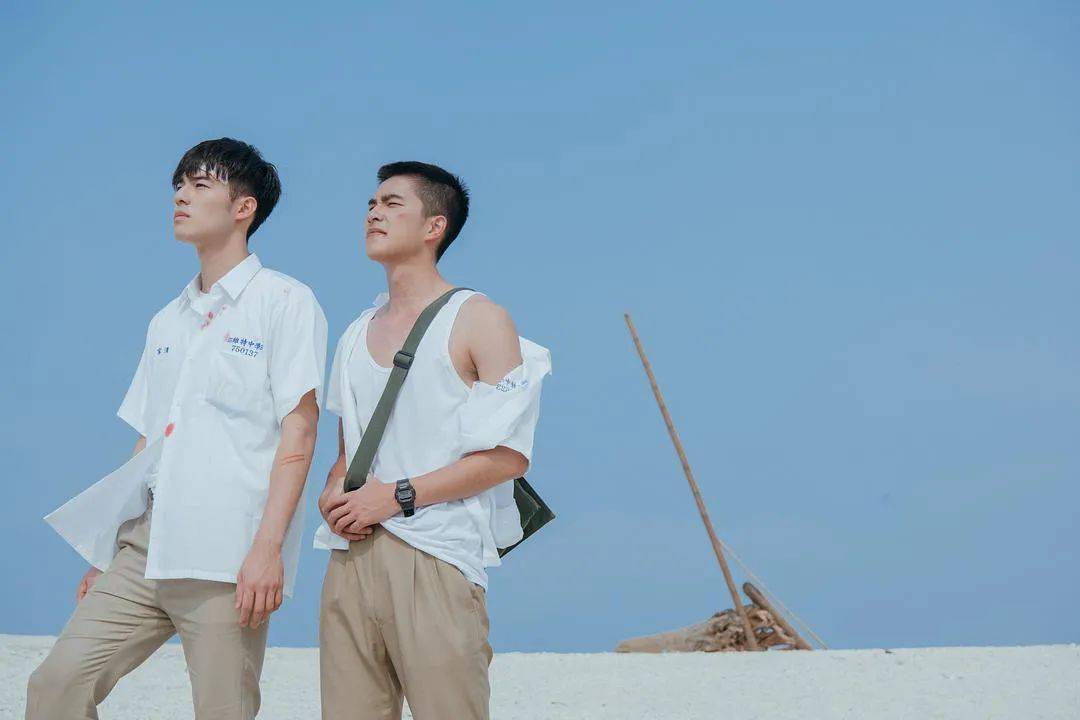 将字符串转换为二进制比特流_字符串转成16进制byte_byte转16进制字符串