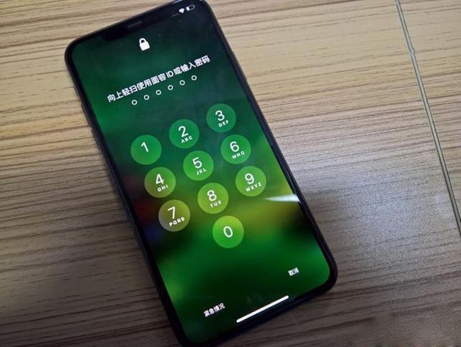 iphone打电话音量小_手机打电话声音小苹果_iphone打电话声音很小