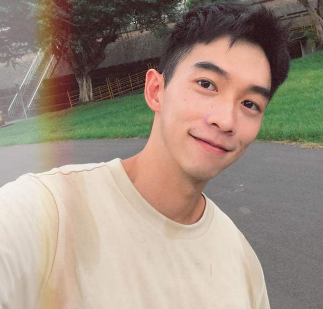 手机游戏男生短发_男生短发知乎_短发男生手机游戏推荐