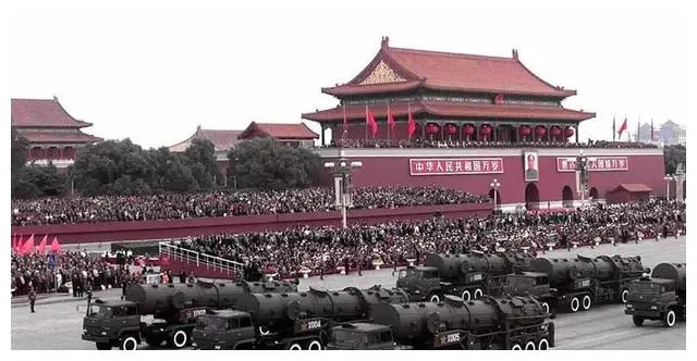 阅兵时间安排表_阅兵时间几年一次_2019阅兵时间