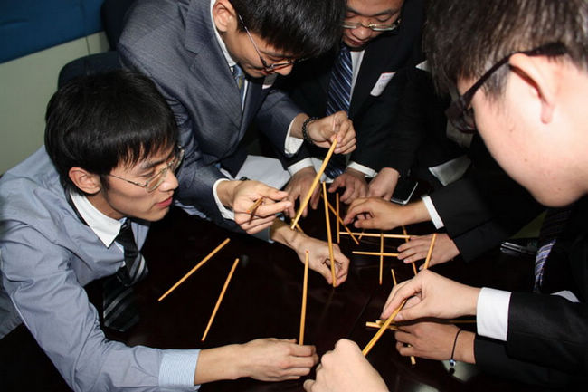 手机木棍搭桥游戏_棍子搭木桥的游戏_木棍搭桥的小游戏