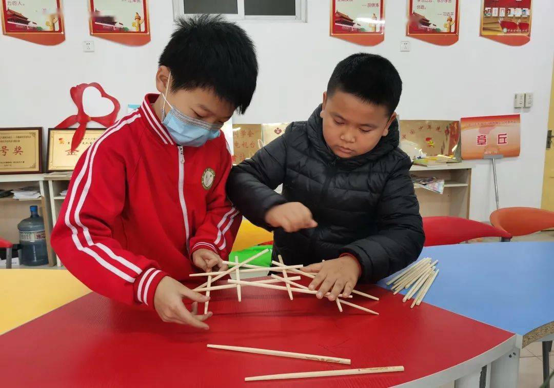 手机木棍搭桥游戏_木棍搭桥的小游戏_棍子搭木桥的游戏