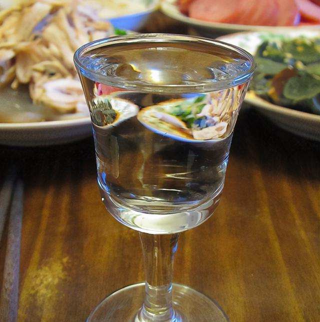 拼酒的软件_手机拼酒游戏_拼酒游戏2人