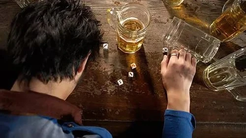 拼酒的软件_拼酒游戏2人_手机拼酒游戏