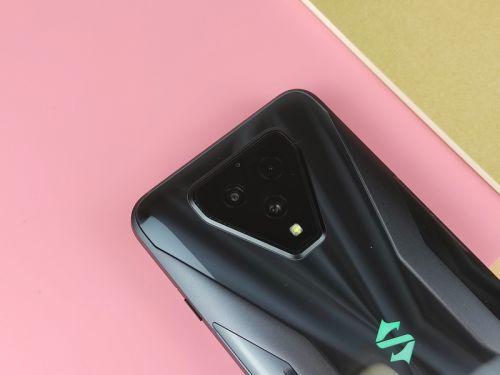 手机评测用 游戏_评测手机游戏用什么软件_手机玩游戏测评