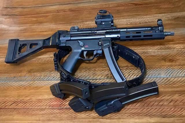 手机玩mp5游戏_手机下载mp5游戏_mp5游戏大全